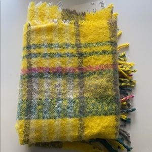 yellow print scarf
